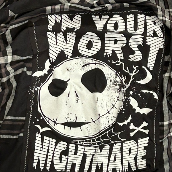 NWT UpCycled Graphic Flannel Jack Skeleton Graphic Flannel Size Petite Medium - Picture 4 of 9